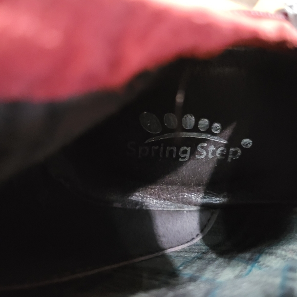 COPY - - Spring Step Boots - Picture 2 of 8